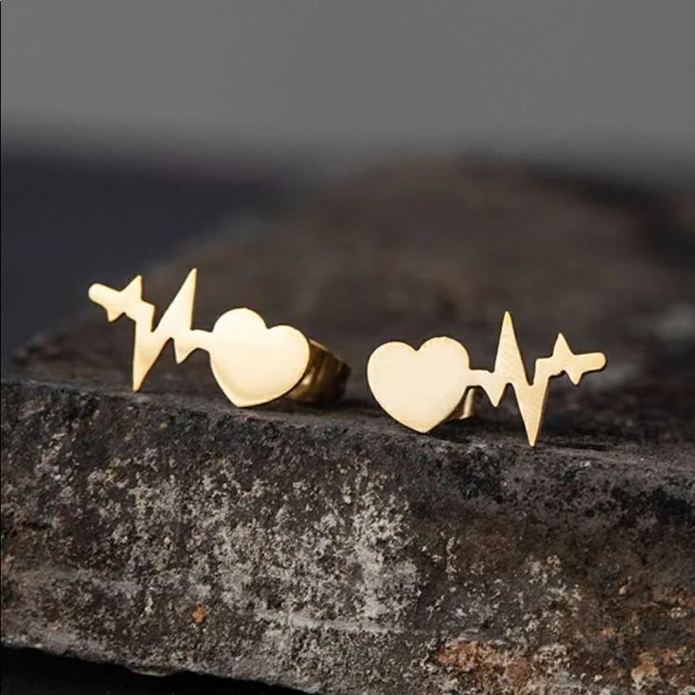 5/$25 ECG HEART SHAPED STUDS